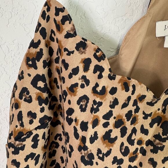 J. Crew Tan and Black Animal Print Silky Scalloped Camisole Size 4 - Picture 5 of 13